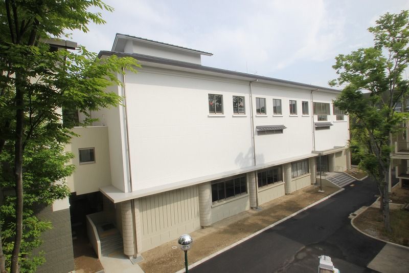 滋賀大学総合研究棟