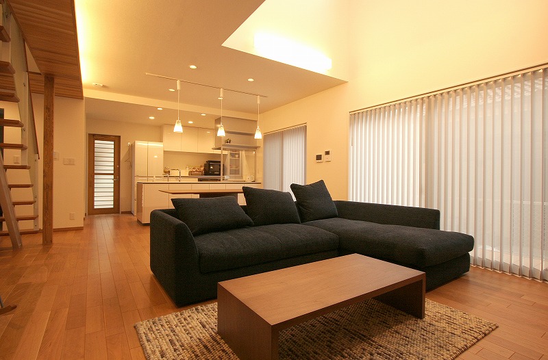 家族がつながる２世帯の家　野洲市